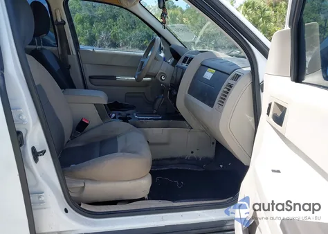 2008 Ford Escape Xlt from USA, damaged, VIN 1FMCU03178KB06625